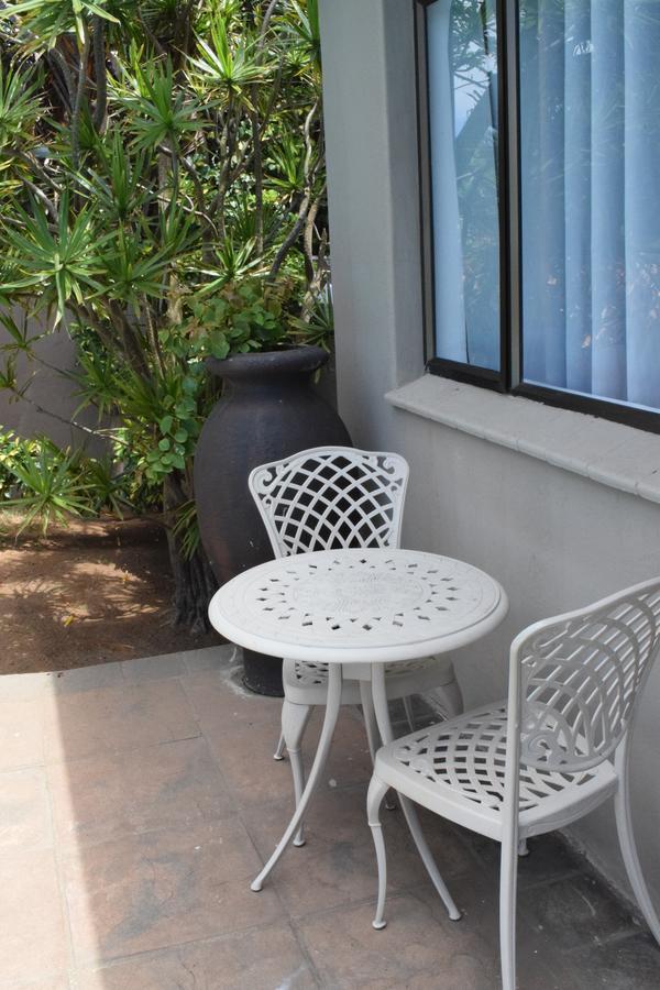 Beach Retreat Guesthouse Amanzimtoti Exteriér fotografie
